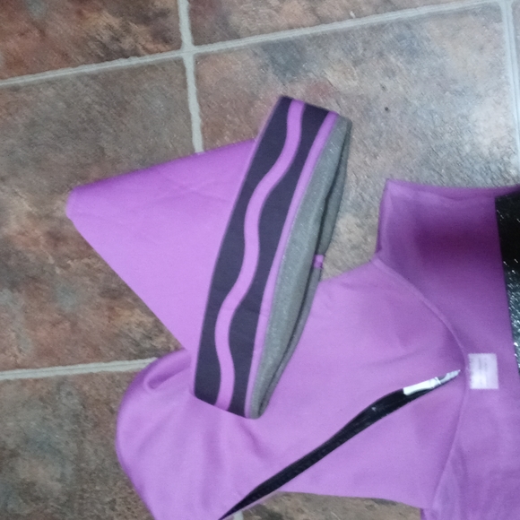 Crayola Vivid Violet Costume Size:XL - Picture 2 of 4
